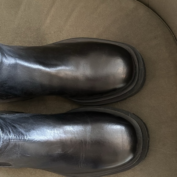 Walk London Knee High Boots - Picture 2 of 5